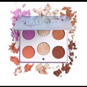 Ofra Bienvenidos a MIAMI face pallette